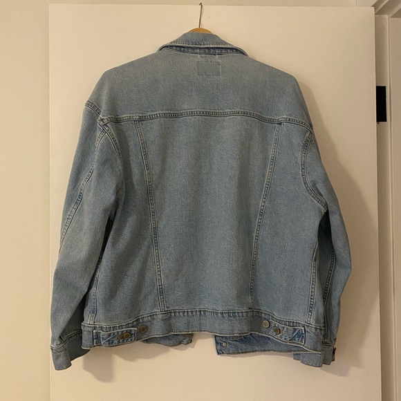 Banana Republic petite oversized denim jacket, size large petite - Picture 2 of 2